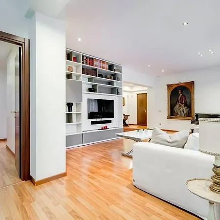 Exclusive In Eur * Roma