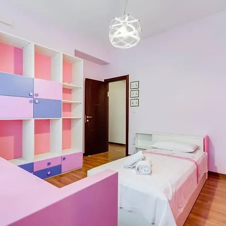 Apartment Exclusive In Eur *