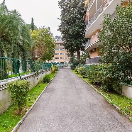 Exclusive In Eur * Rome